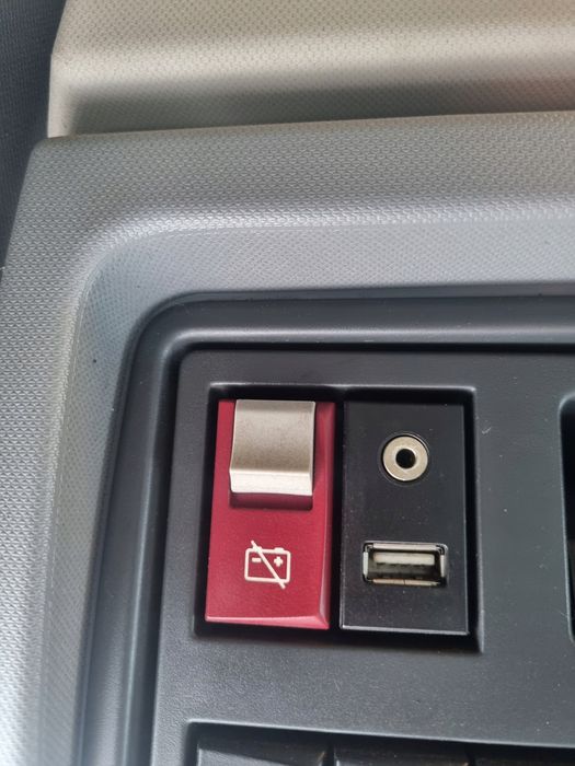 Klawisz Przycisk włącznik prądu Adr Renault Gama T C K