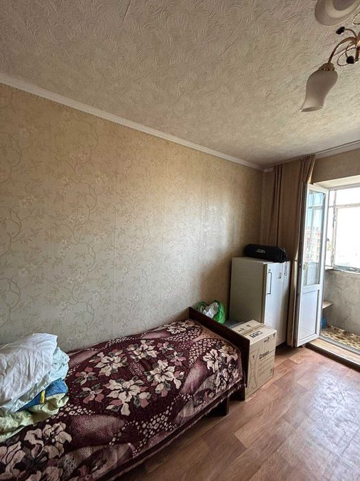 Продается 2-х комнатная квартира на Артема.