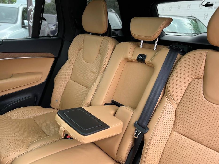 Volvo XC90  в кредит без авансу