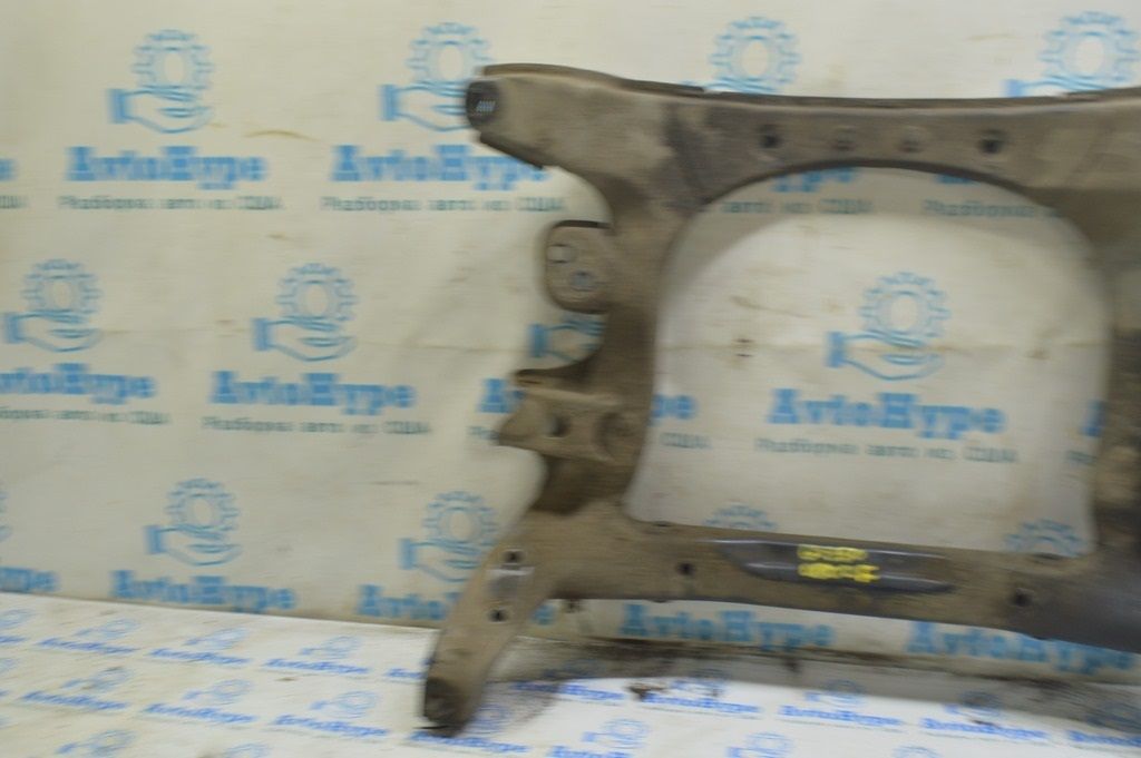 Подрамник передний Lexus GS300 GS350 GS430 06-11 awd (02) 5110030670