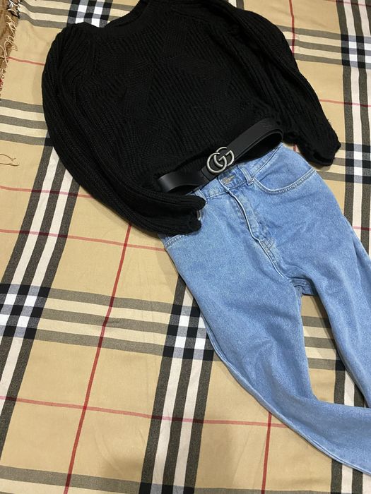 Продаю класний светер овер розпродаж стильний