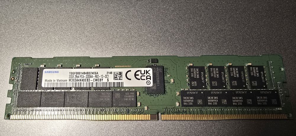 Пам'ять серверна  32GB DDR4 3200 REG ECC  HMA84GR7DJR4N M393A4K40EB3