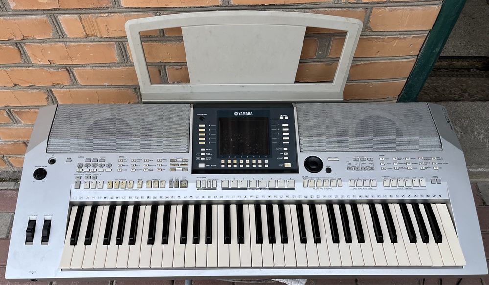 Синтезатор yamaha psr-s710, музичний інструмент, клавіши