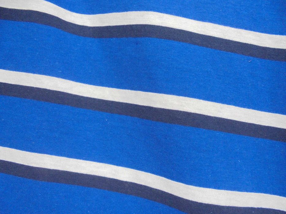 T-shirt de homem as riscas linda