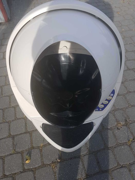 Kuweta elektryczna samoczyszczaca