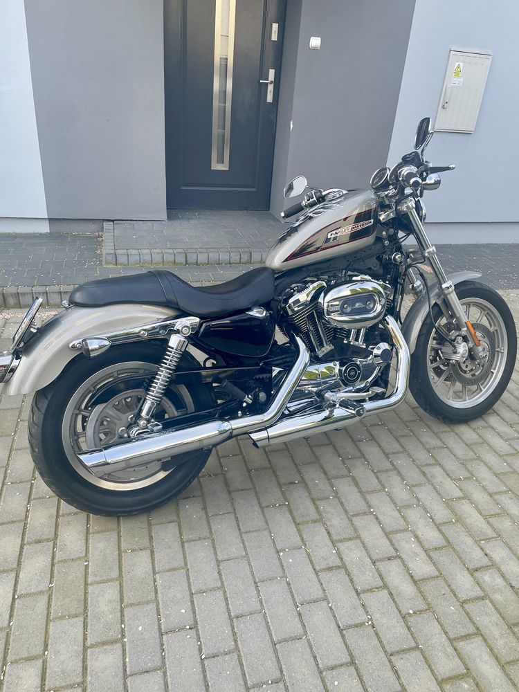 Harley-Davidson  Sportster XL 1200R Roadster