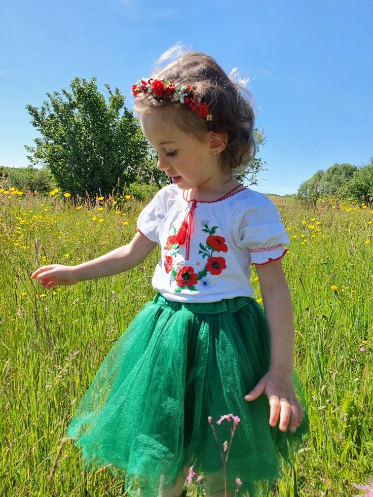 Вишиванки для всієї сімї