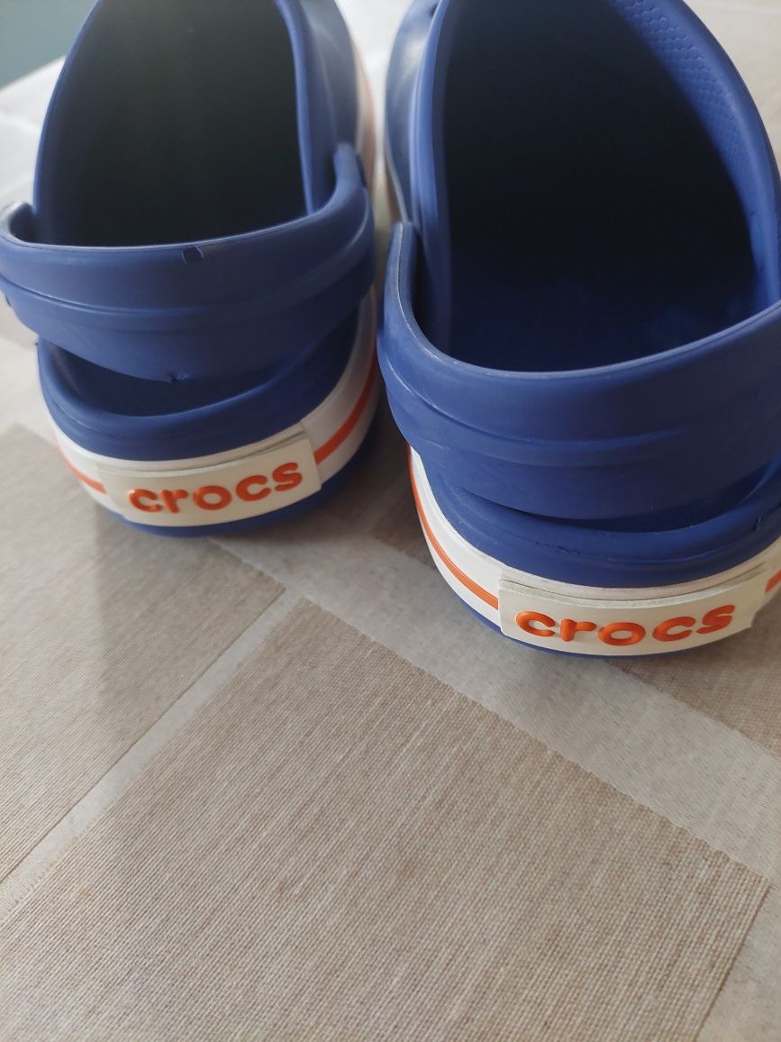 Crocs criança J2 (33-34)
