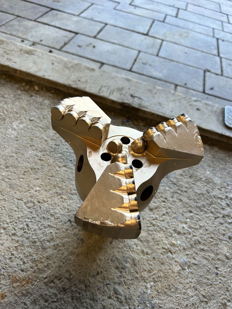Wiertło Gryzer Bit PDC do studni głębinowych 190mm