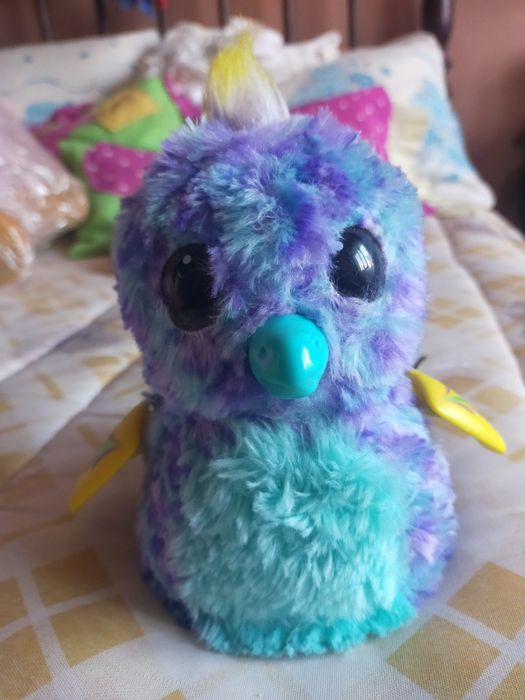 Boneco Interativo Hatchimals