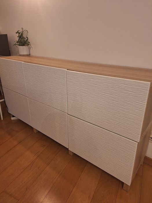 Aparador de sala Ikea