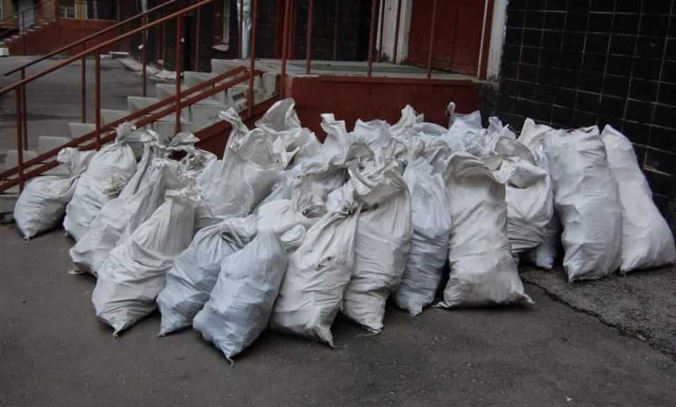 Вывоз мусора, экскаватор, зил, камаз, песок отсев щебень Житомир