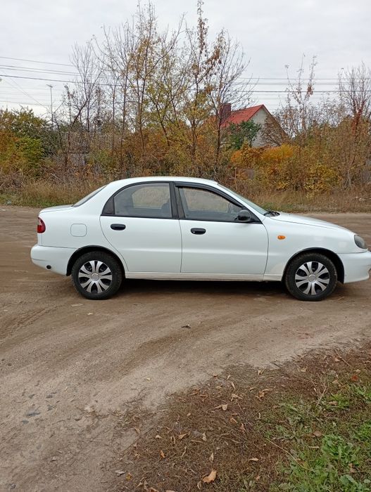 Продам Ланос 1.5
