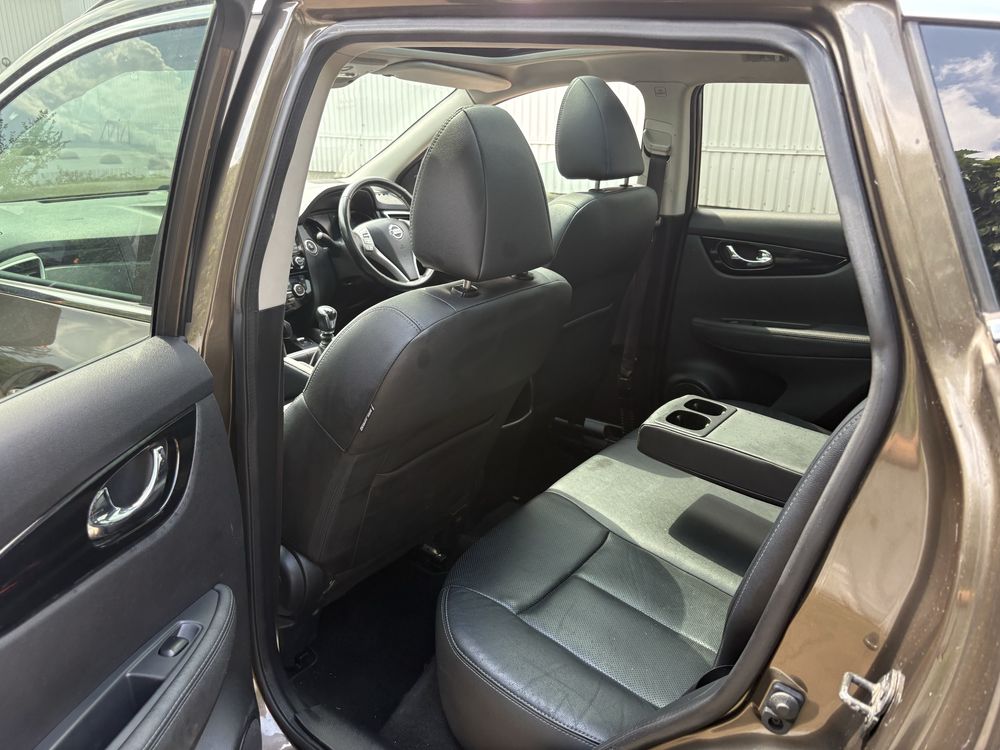 В Житомирі Nissan Qashqai J12 2014 Tekna дизель праве кермо в Житомирі
