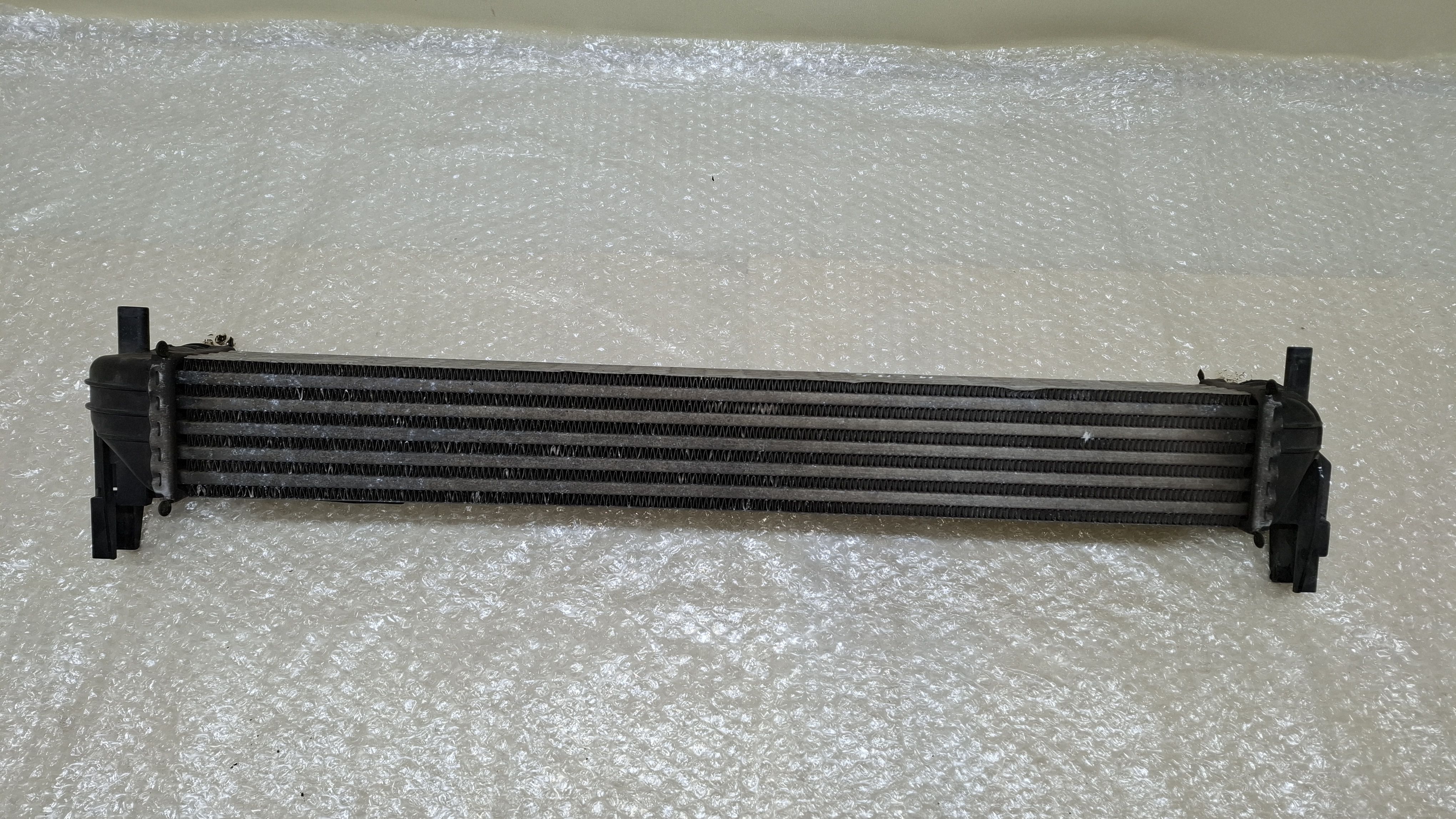 Skoda Rapid Seat Toledo 4, 2012- радіатор інтеркуллера, in03878