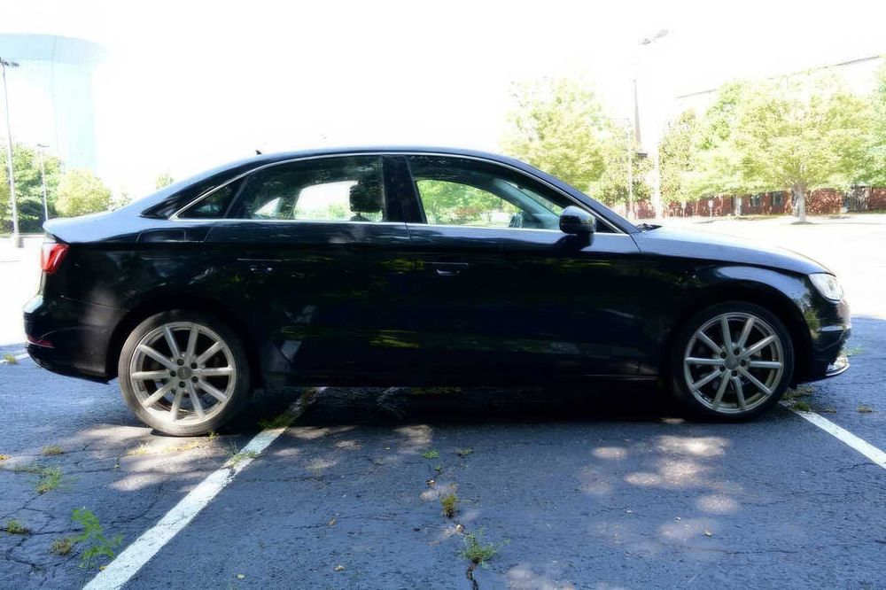 Audi A3      2015
