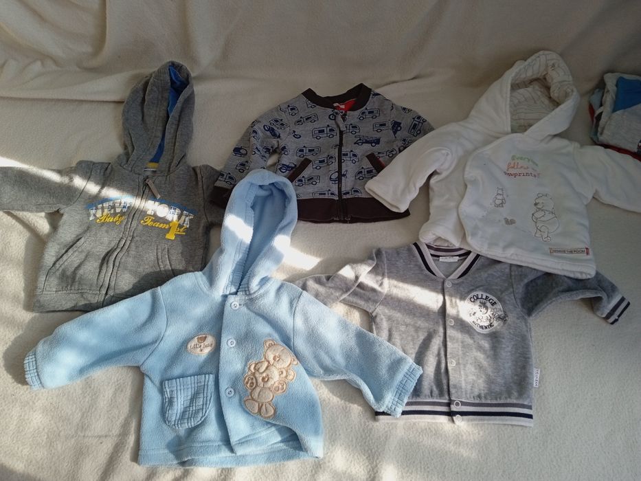 Paka 40 ubranek r.68 jesień zima bdb