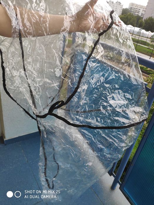 Folia przeciwdeszczowa do dużej spacerówki