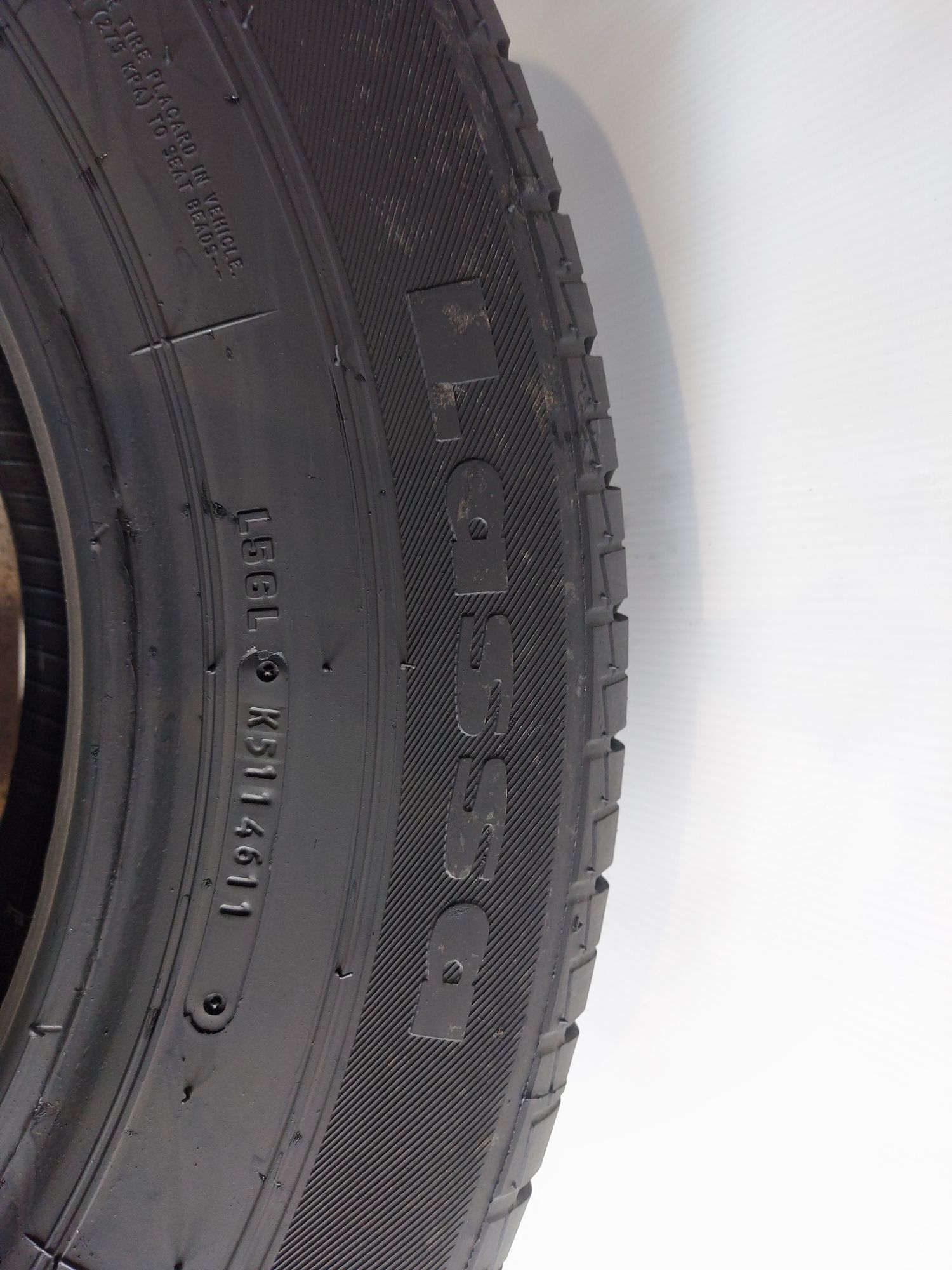 Opona pojedyncza 205/70/15 C Lassa transway 9,3 mm