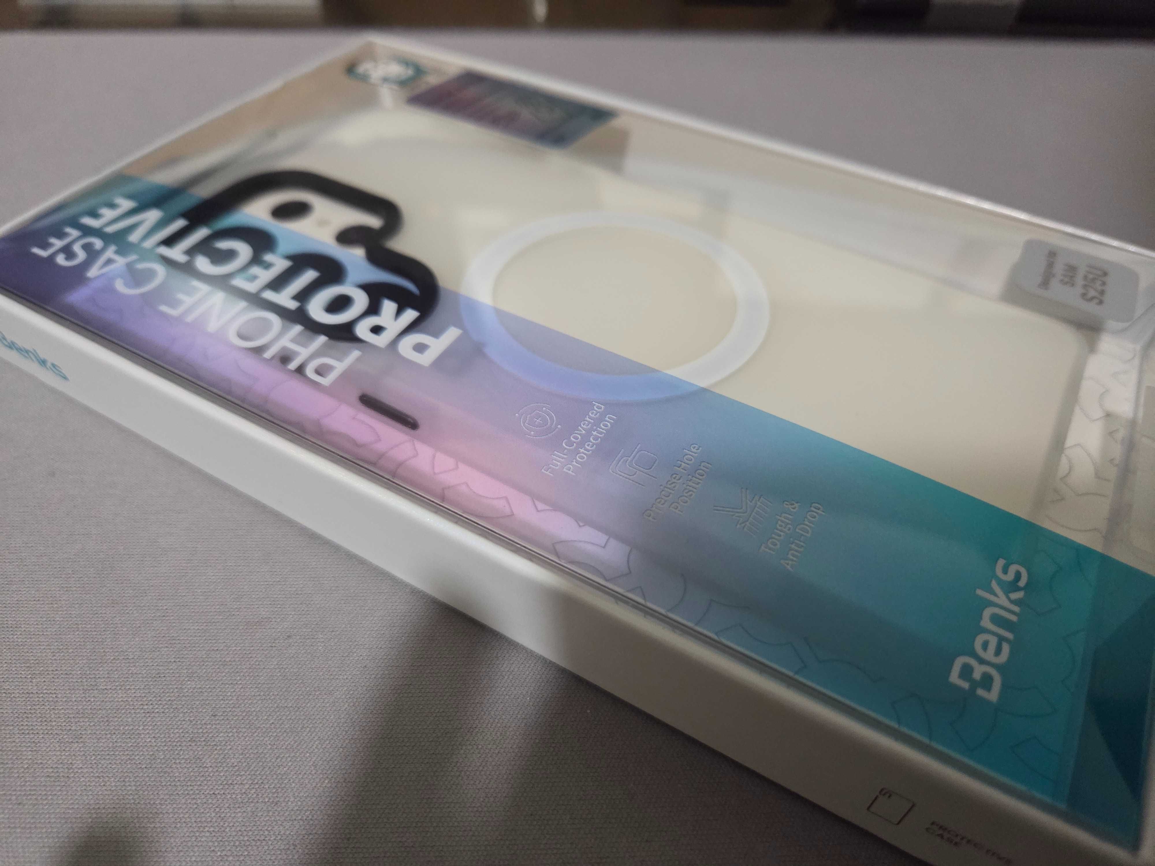 Capa Benks Samsung S25 ULTRA compatível MagSafe Transparente
