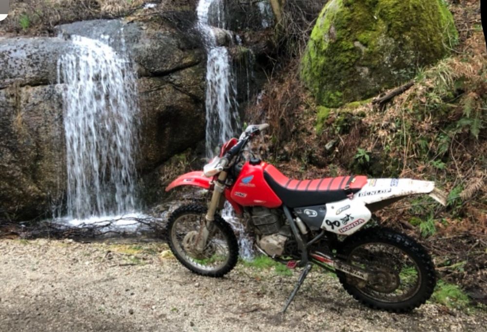 Honda xr400 em bom estado