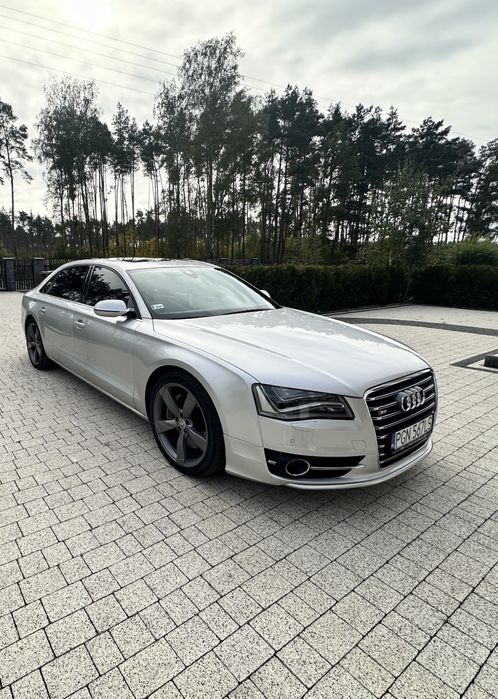 Audi A8 Long 4.2 V 8