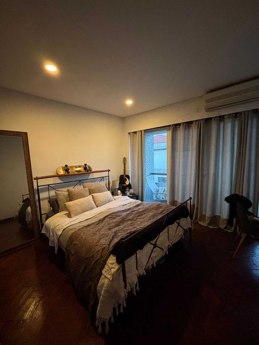 Quarto na covilhã disponível desde fevereiro até julho. 220€ por mês