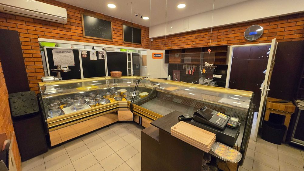 Wyposażenie sklepu mięsnego - chłodziarki, krajalnice, wagi, meble