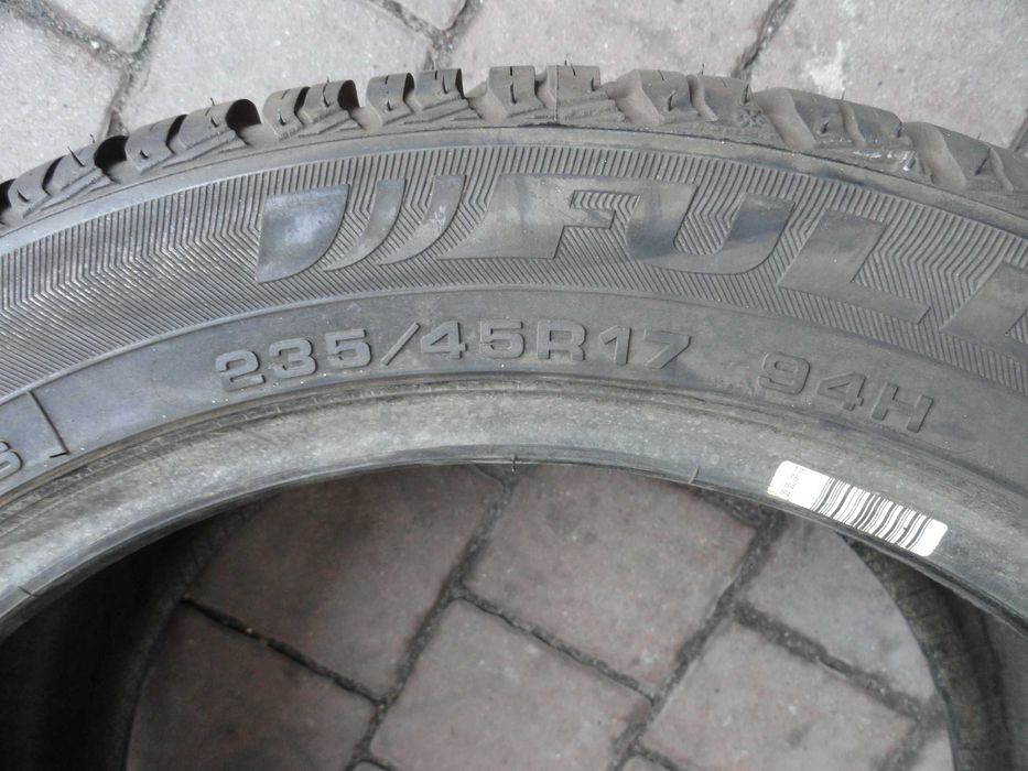 235/45R17 Fulda Kristall Supremo