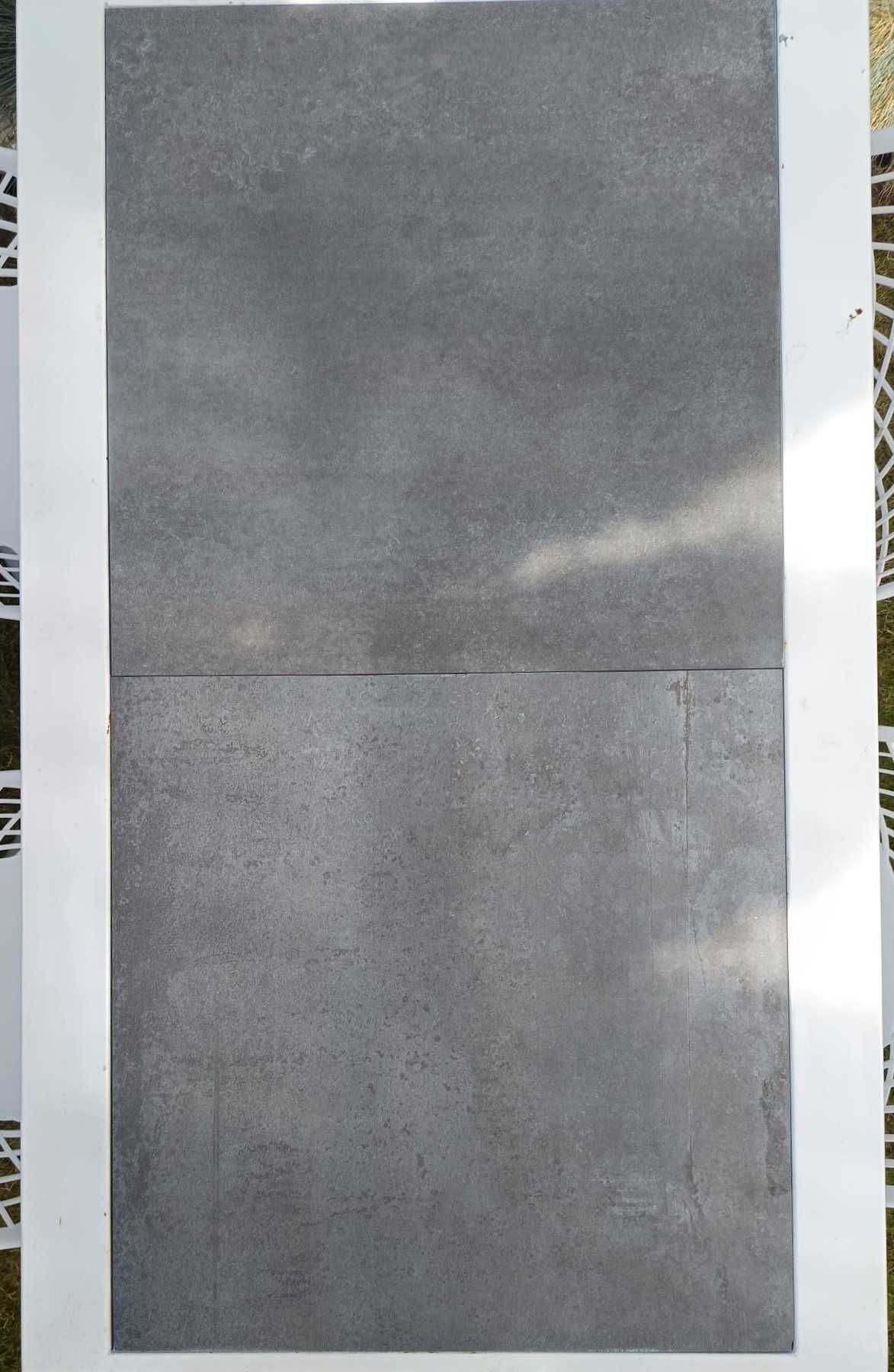 Zestaw Mebli Ogrodowych – Stół z Ceramicznym Blatem + 4 Krzesła