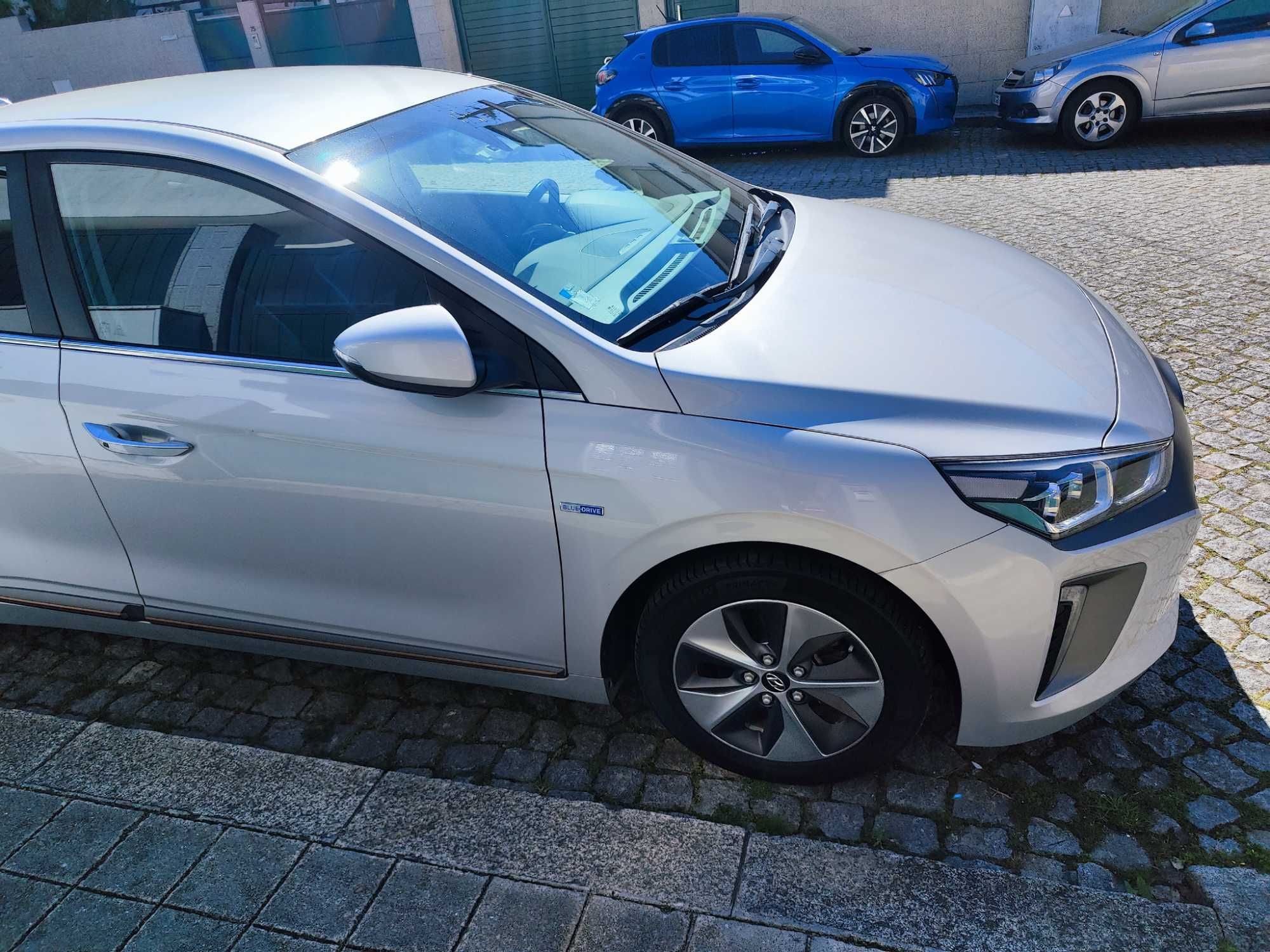 Hyundai Ioniq Elétrico | 2019 | 128.000 km | Automático