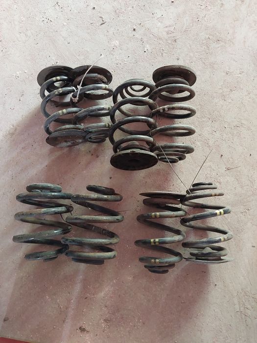 Sprężyna zawieszenia tył tylna bmw e 46 sedan touring kombi coupe