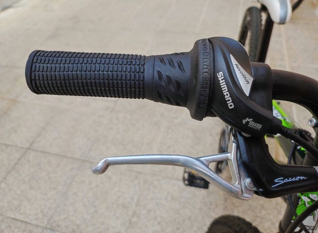Bicicleta Coluer b-boy 240jr