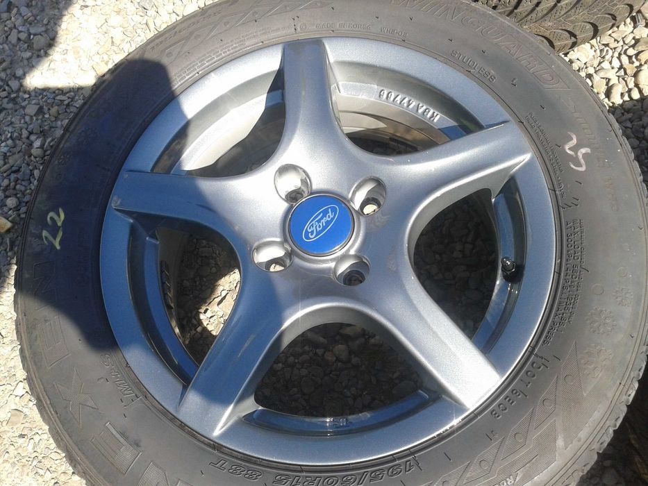 felgi r15 szare ford fiesta bmax ecosport 4x108 mielec alutec jak nowe