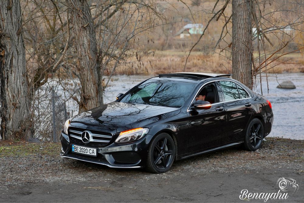 Mercedes Benz C300 245hp