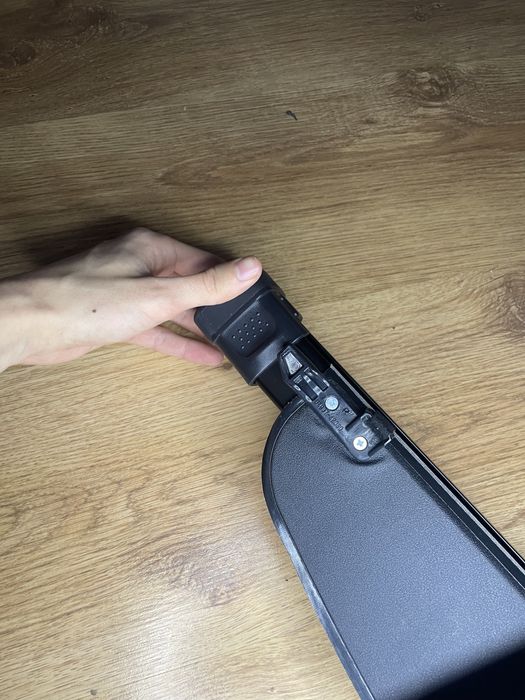 toyota rav4 v 2019 osłona bagażnika