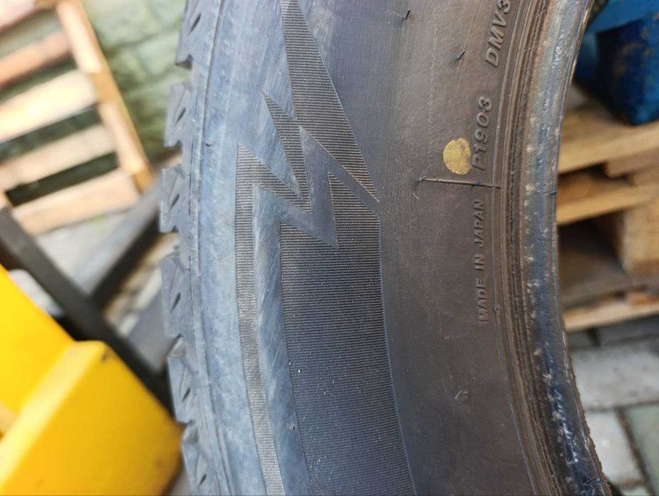 275/60 R20 Bridgestone blizzak DM-V3  шини бу зима