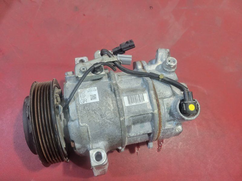 Компрессор кондиционера Nissan Rogue T33 926006RC0A