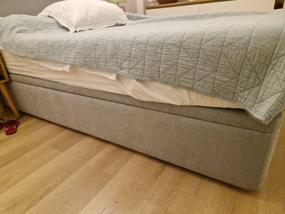 Sommier 140x200 Bicónica como novo com colchão