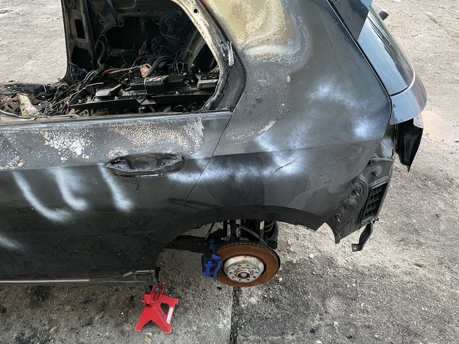 VW Golf VIII 8 HB 5d ćwiartka słupek dupa prawy lewy błotnik tył próg