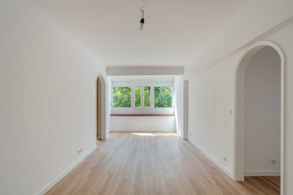 T2 remodelado - Pronto a habitar - Olivais