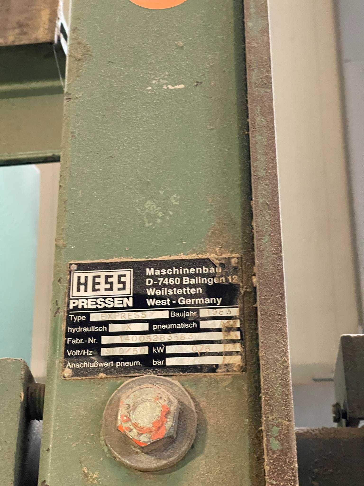 Prasa hydrauliczna Hess Pressen