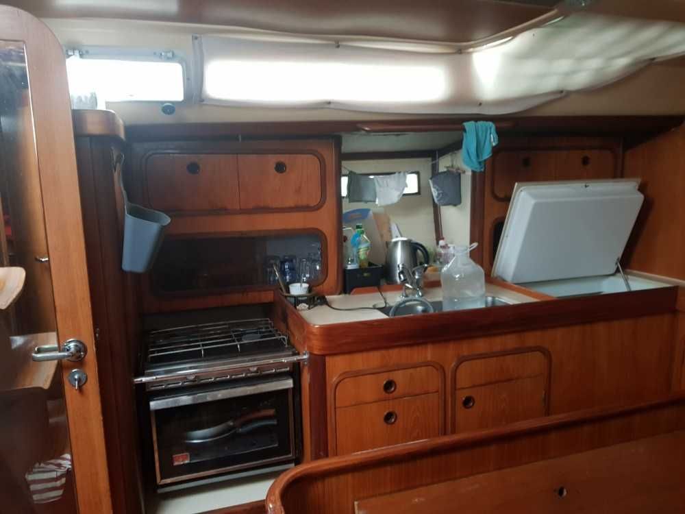 Jacht żaglowy morski Beneteau 430 Oceanis