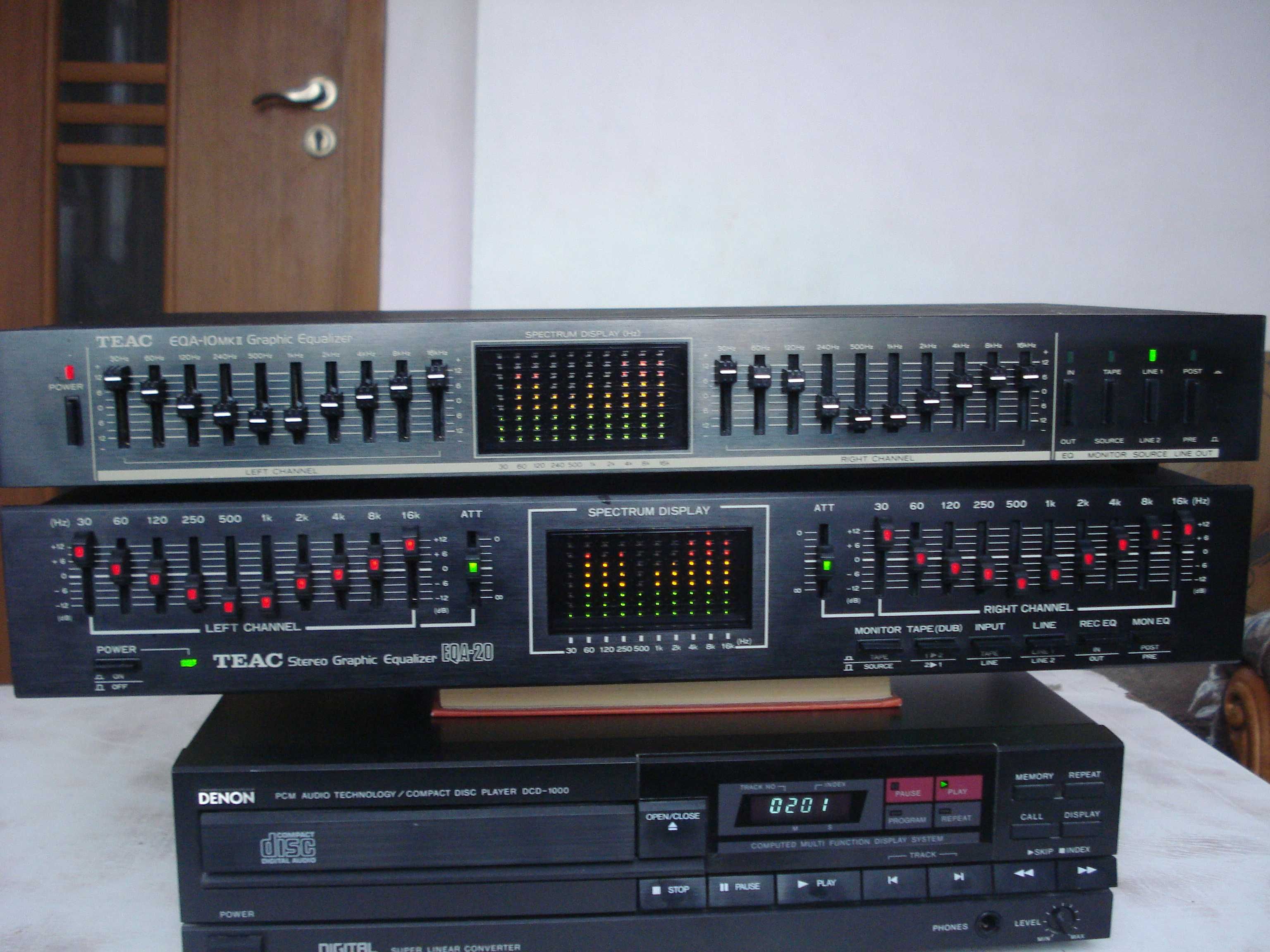 Еквалайзер "TEAC" EQA-10mkII
