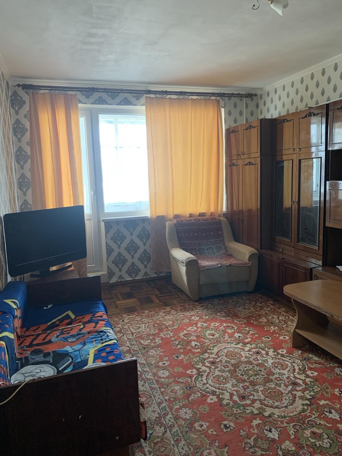Продам 1 ком.квартиру улучшенной планировки на Роганском Жилмассиве