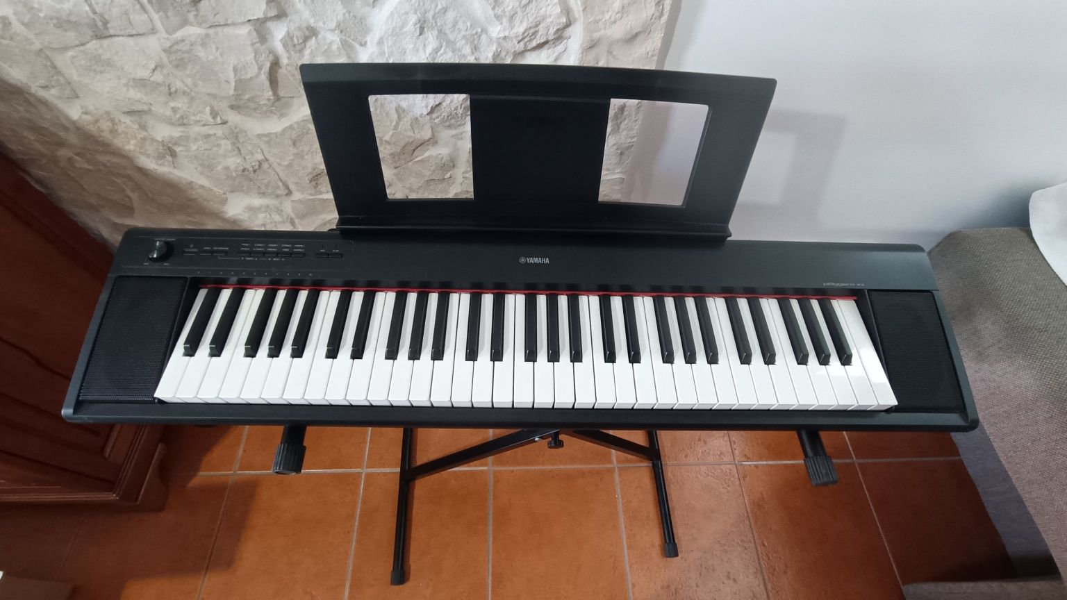 Piano digital Yamaha + suporte