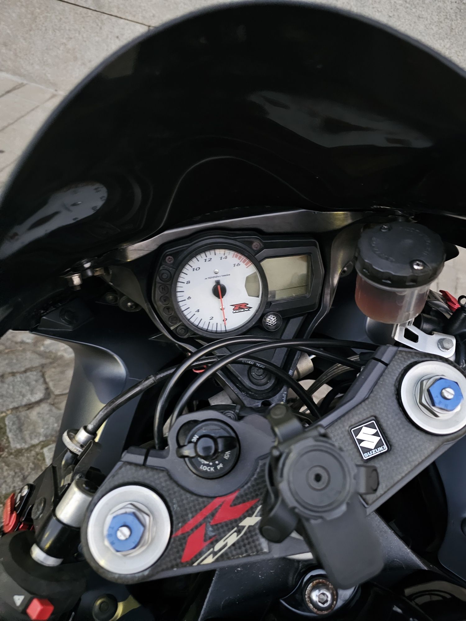 Vendo Suzuki Gsxr 750 k7 ou troco