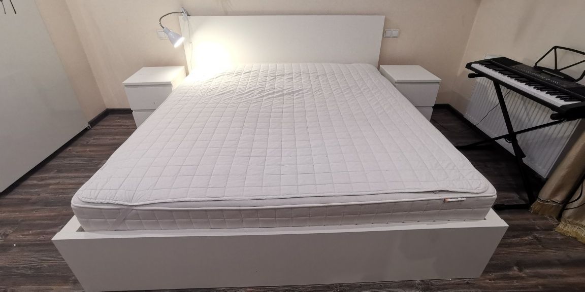 Rama łóżka z 4 pojemnikami, IKEA MALM, 180x200 cm