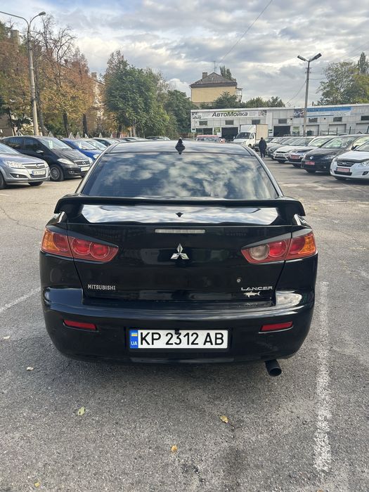 Mitsubishi Lancer 10