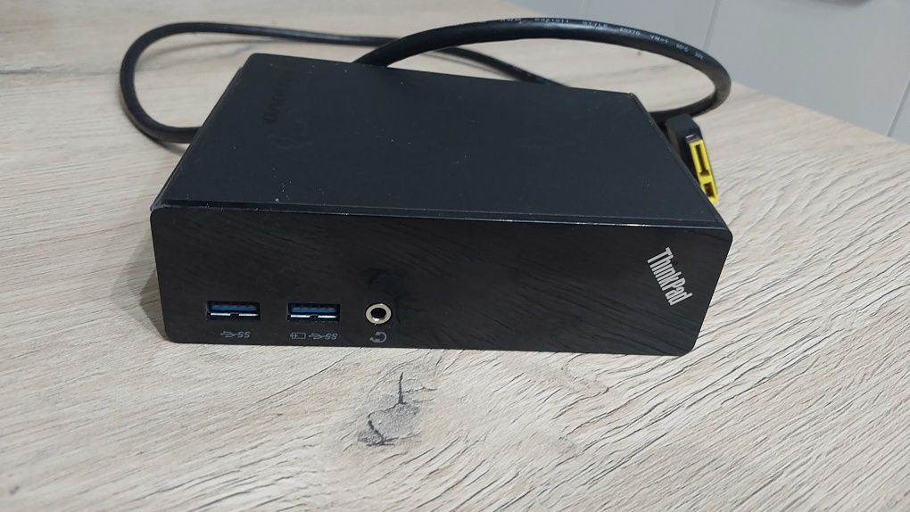 Stacja dokująca Lenovo 4X10E52941 + zasilacz pełen zestaw